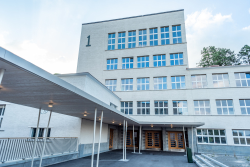 Groupe scolaire secondaire de Burghalde et rénovation de Burghalde 1 à Baden