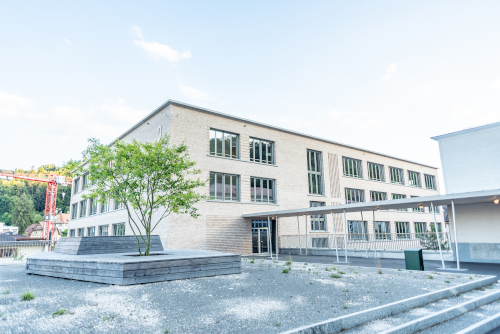 Groupe scolaire secondaire de Burghalde et rénovation de Burghalde 1 à Baden